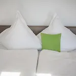 Hauschildt 4* جورك